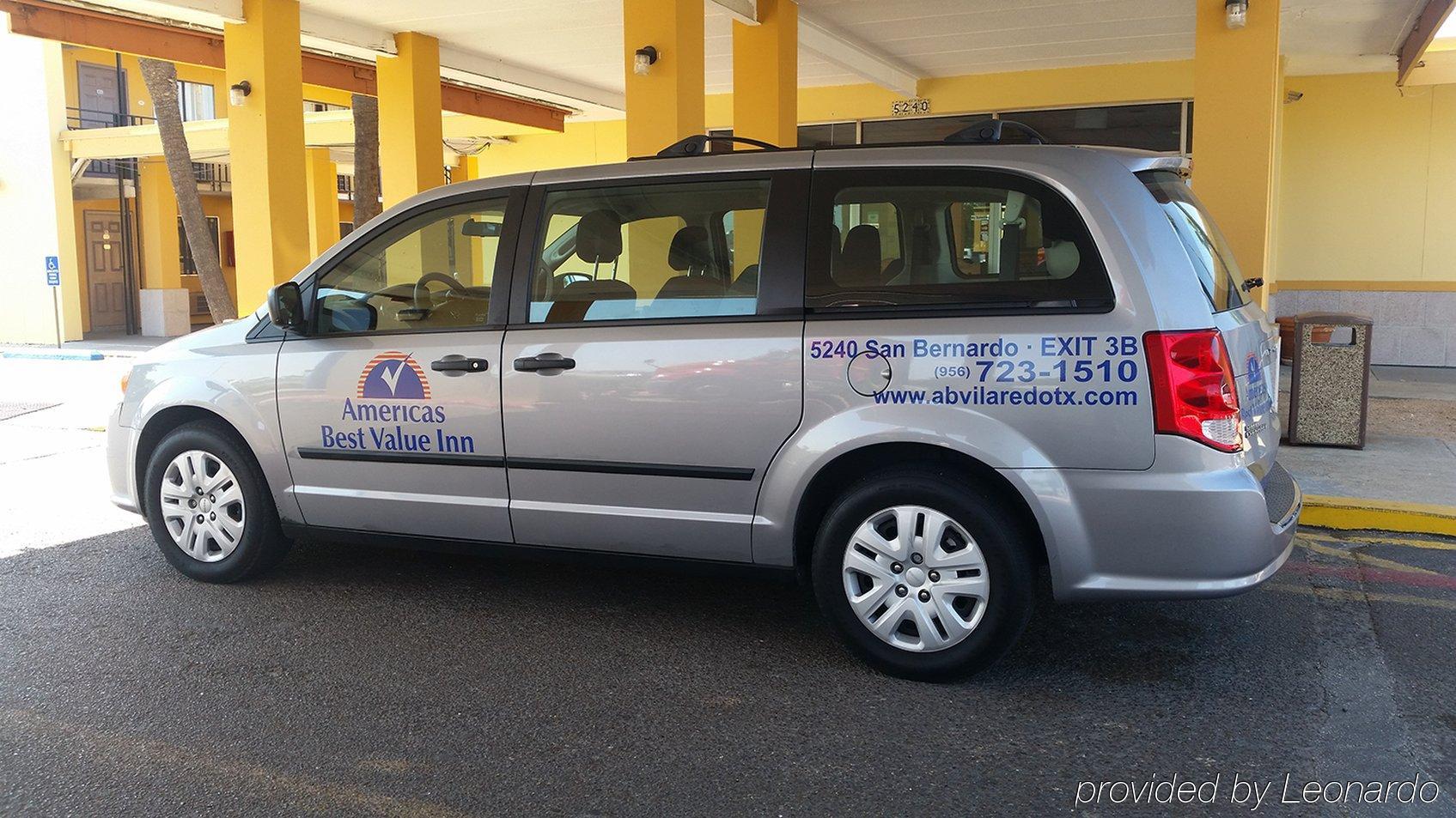 Americas Best Value Inn Laredo Esterno foto